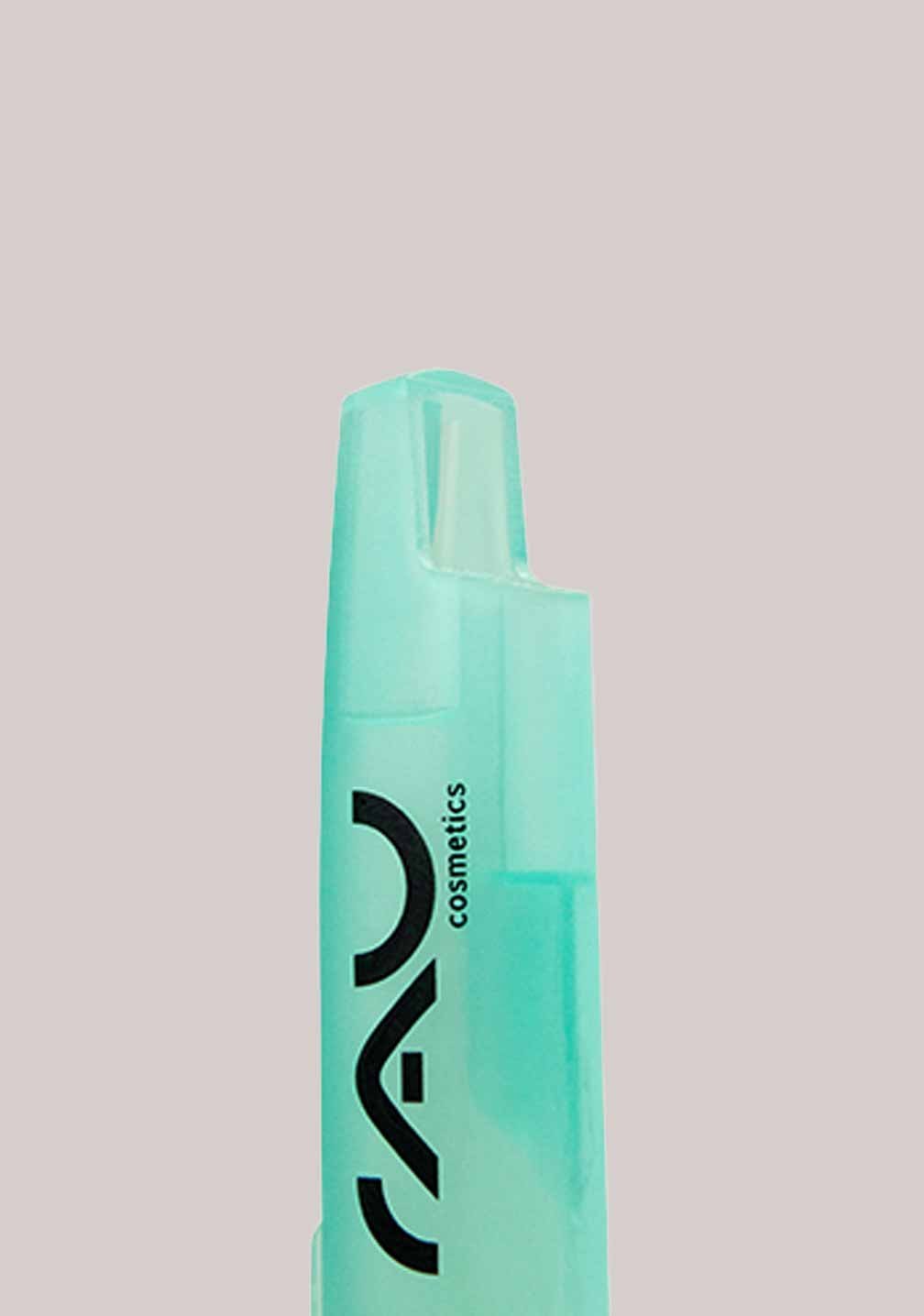 Transparenter grüner Textmarker von RAY für kosmetische Anwendungen und Ampullenöffner bei RAU Cosmetics.
