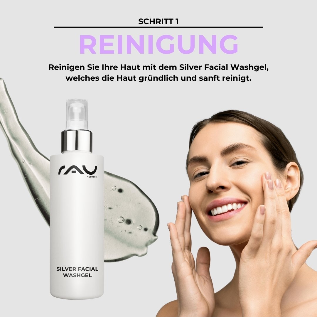 Frau mit strahlendem Lächeln und sanfter Berührung des Gesichts, hält das RAU Cosmetics Silver Facial Washgel, umgeben von einem transparenten Reinigungsgel, Schritt 1 der Profi Pflegeroutine für Couperose.