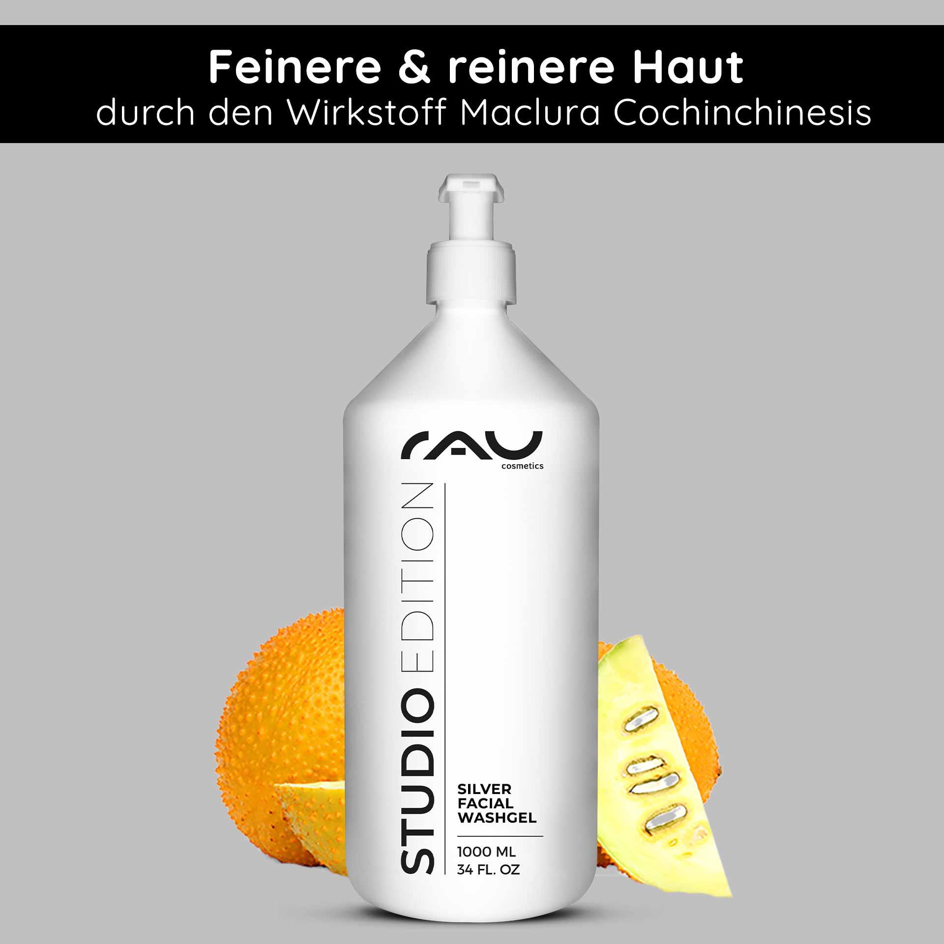 Silver Facial Washgel 1000 ml Microsilber Waschgel Silber Waschgel von RAU Cosmetics in einer weißen Flasche mit Pumpverschluss, umgeben von einer orangefarbenen Frucht und einem Stück Ananas, betont die Hautreinigung und die feuchtigkeitsspendenden Eigenschaften durch Maclura Cochinchinesis.